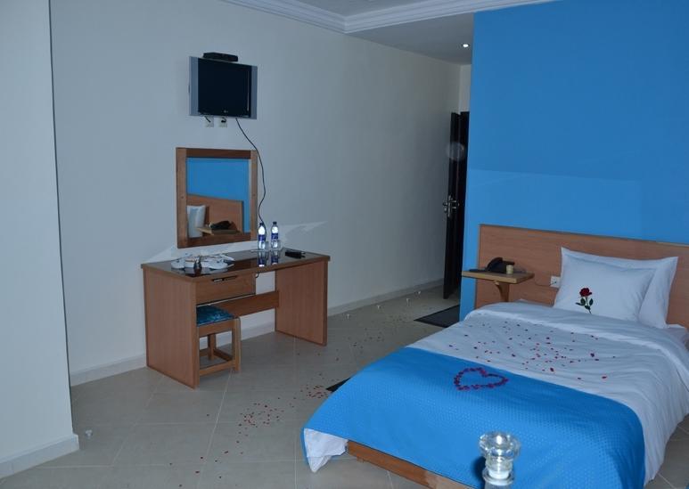 Hotel Aymen Sidi Slimane Room photo